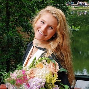 Meet your Posher, Alex